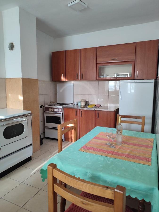 Apartment Pantovic Pluzine Exterior photo